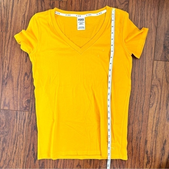 Victoria’s Secret Pink Yellow V-Neck Short Sleeve T-Shirt Sleepwear Extra Small - Picture 9 of 11